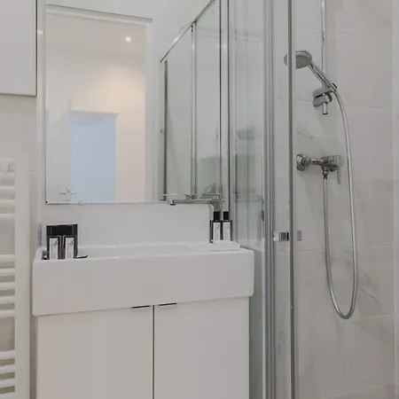 Lejlighed Charming 1bdr - Courcelles *